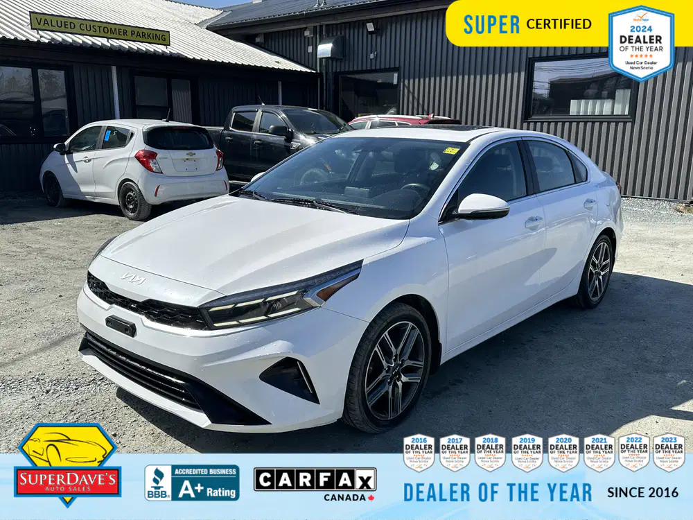 2023 Kia Forte GT - Line