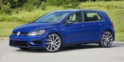 2018 Volkswagen Golf R BASE
